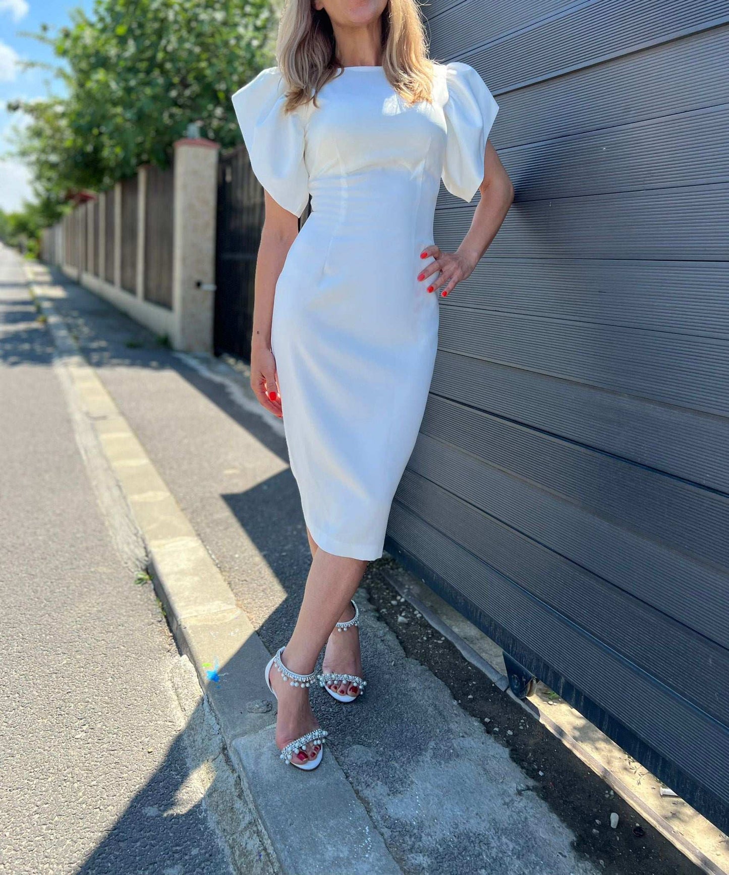 Rochie Alma White alba cununie domnisoara de onoare mireasa eleganta mulata lunga fara maneci