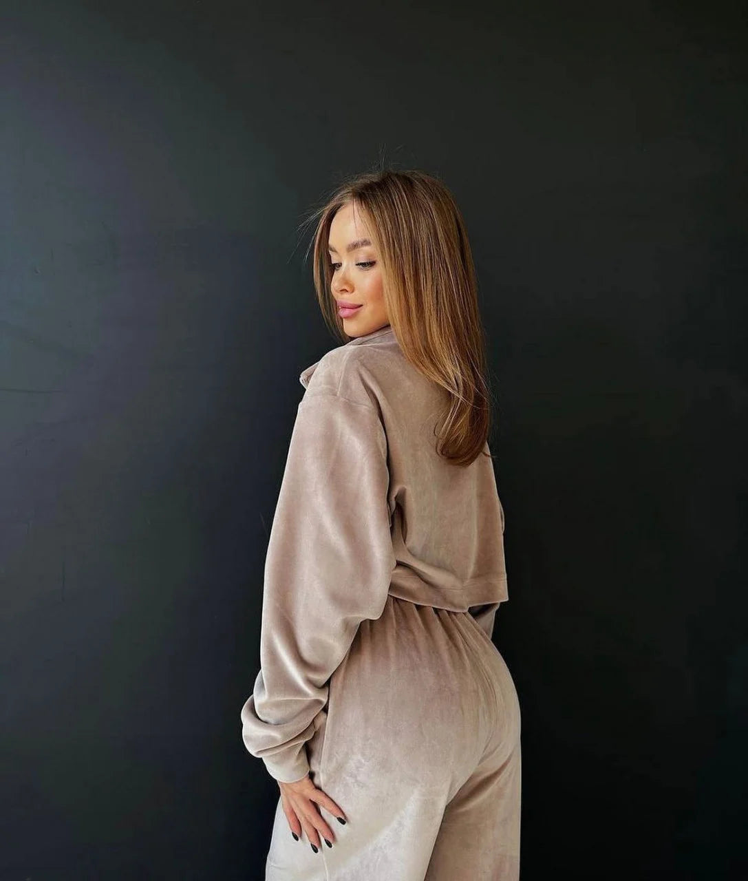 trening catifea athea comfortabil lejer oversize cu fermoar dama ieftin ramona badescu kim neira beige buticul evei