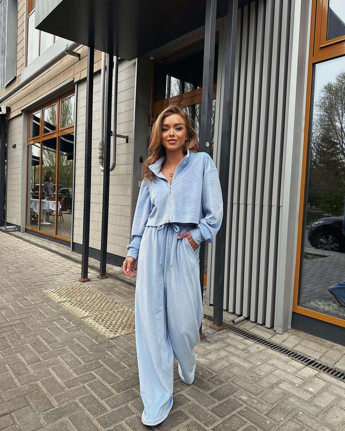 trening set catifea lejer elegant cu fermoar bleo albastru buticul evei glami ramona badescu