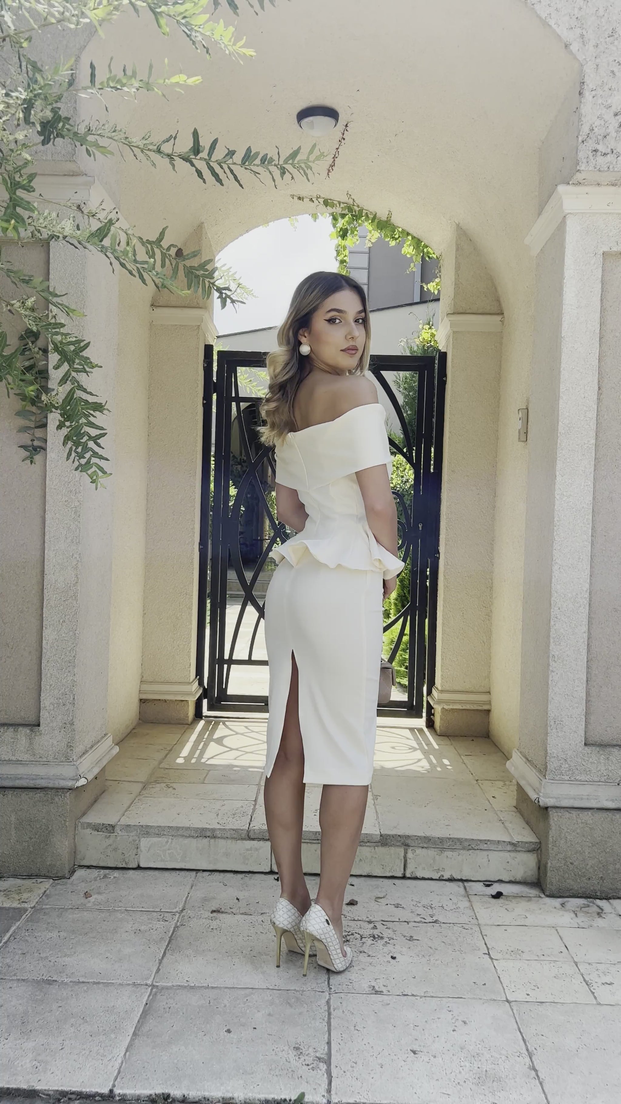 Rochie Serena Ivory ALBA IVOIR mulata lunga eleganta nunta cununie mireasa nasa eveniment ocazie